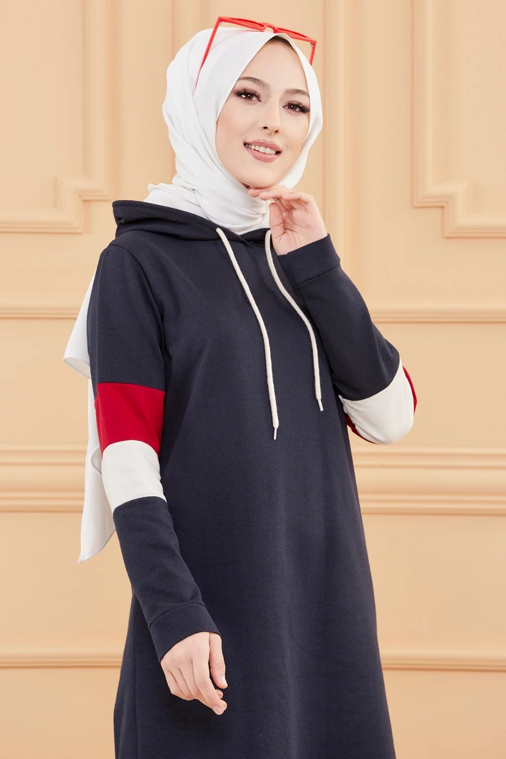 Ensemble survêtement brodé Nasa pour femme (Tenue sport Hijab