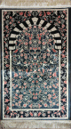 Tapis de priere de luxe anti-derapant de couleur Noir avec motifs ( 70 x 115 cm )